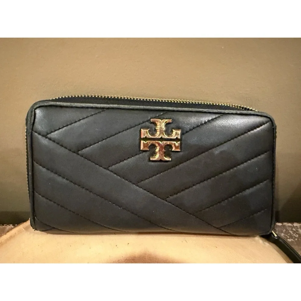 Tory Burch Black Kira Chevron‎ Zip Continental Wallet/Card Holder Long